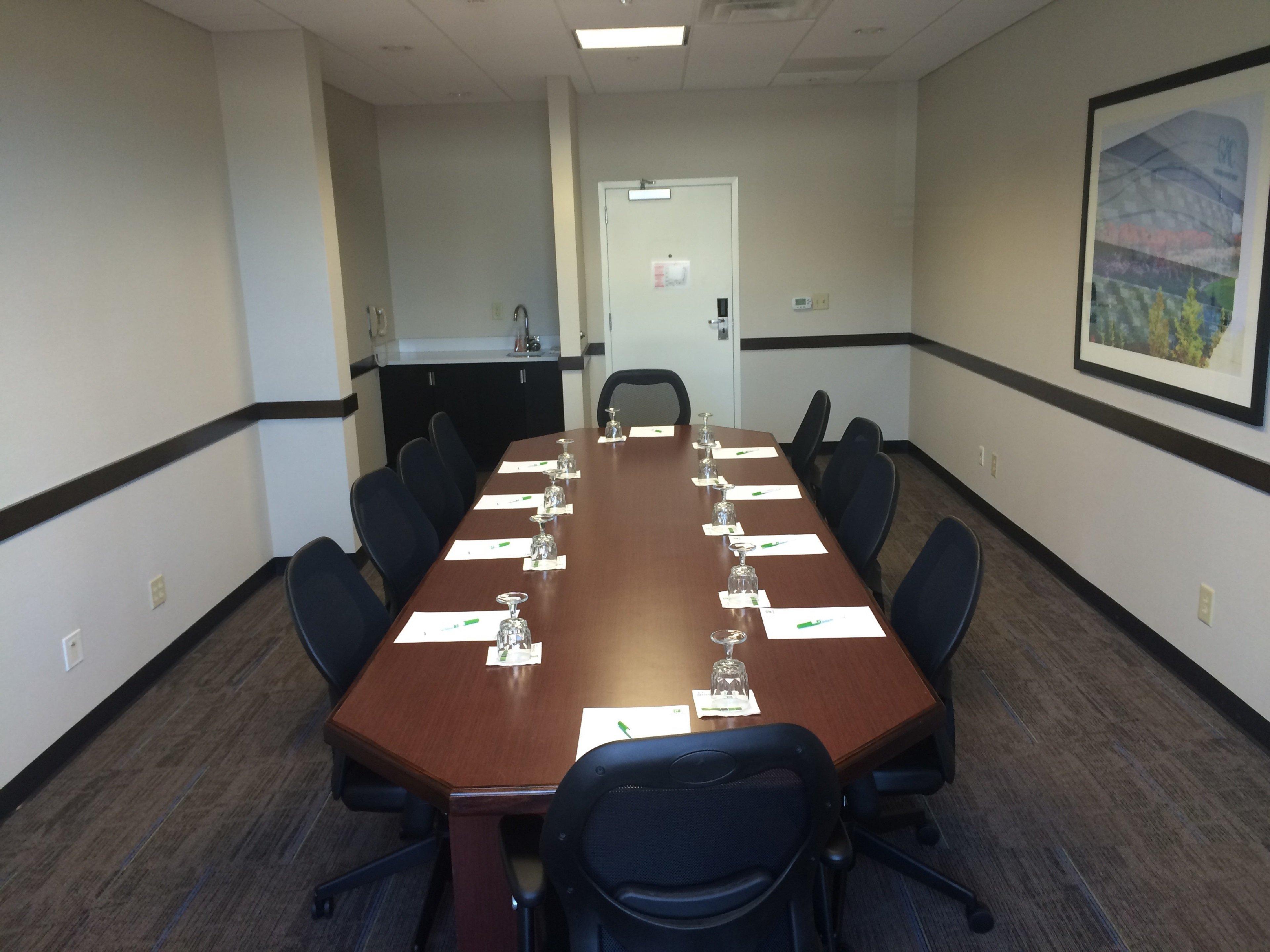 Holiday Inn Greensboro Coliseum By Ihg Buitenkant foto