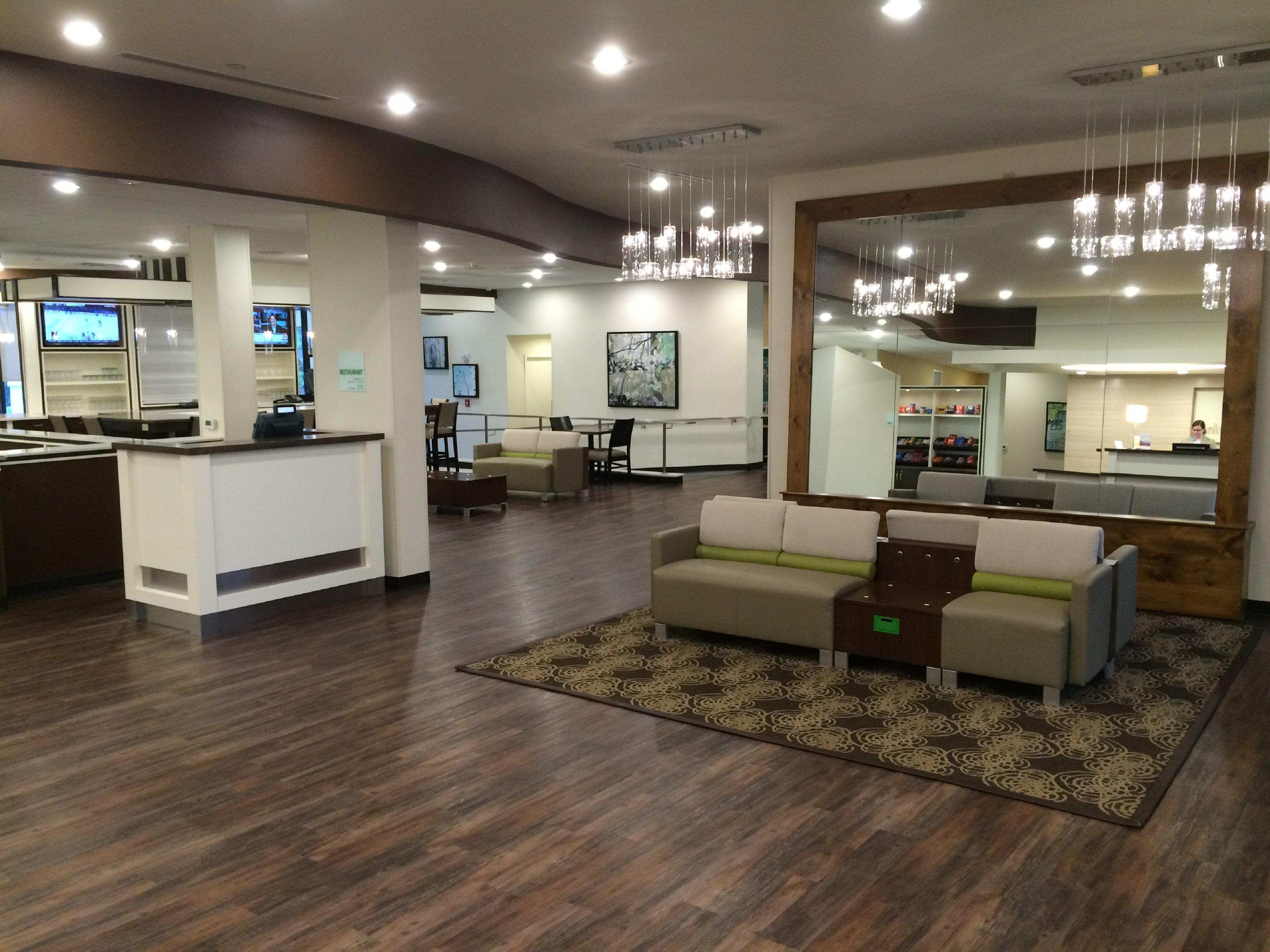 Holiday Inn Greensboro Coliseum By Ihg Buitenkant foto