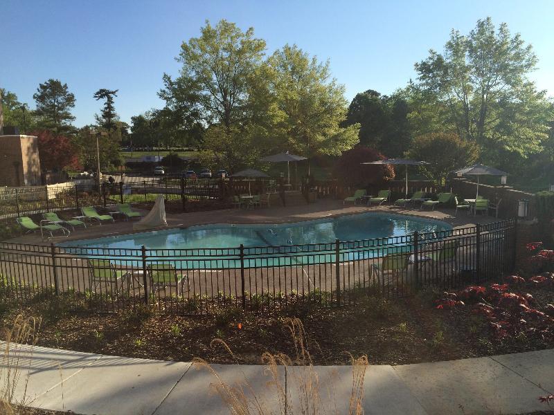Holiday Inn Greensboro Coliseum By Ihg Buitenkant foto